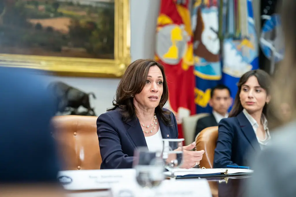 CBS Fumbles: ‘Incorrect’ Edit Shields Kamala Harris From GOP Heat ...