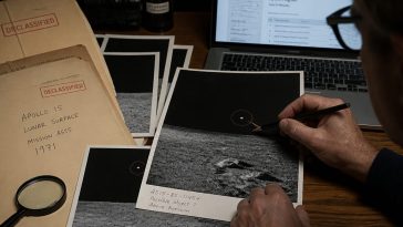 Trump admin dumps UAP files — Apollo frames show mysterious dots
