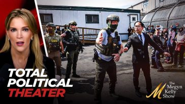 Dem Senator Gets Pepper Sprayed in Performance Outside ICE Facility
