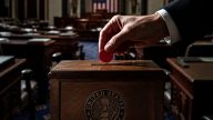 Senate Falls One Vote on Iran War Measure, Trump Keeps Flexibility