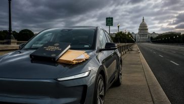 Sam Graves' Committee Advances National EV Fee, Threatens State Funds