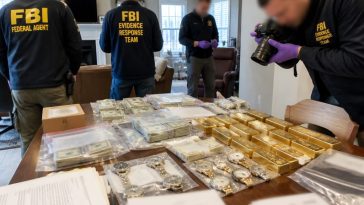 Former Senior CIA Official Accused of Stealing $40M in Gold