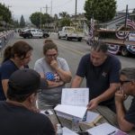 Mayor Karen Bass Accused of Killing Sunland-Tujunga July 4 Parade