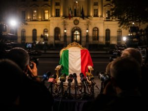 Trump photo claim sparks Meloni rebuke, Tajani cancels visit