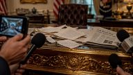 Trump's Cubans love gold quip is a thin hint — leaks are the story