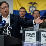 Iván Cepeda Publicly Rejects President Petro’s Fraud Claims, Backs Results