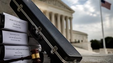 Seventh Circuit Backs Illinois Assault Weapons Ban, SCOTUS Looms