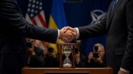 Trump Withdraws Syria From Terror List, Gives Congress 45 Days to Act