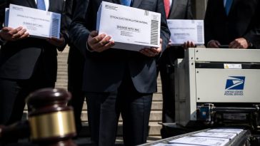 13 GOP AGs Rush to Back USPS Ballot Tracking, Judges Freeze Rule