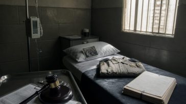 Convicted Deputy Sean Grayson Dies in Prison, Prison Care Under Fire