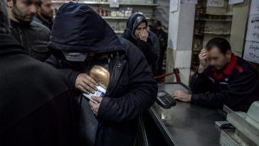 Iran Nears Tipping Point as Citizens Steal Bread and Rial Plummets