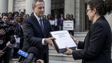 Mayor Zohran Mamdani Sues to Block $10K Paraprofessional Checks