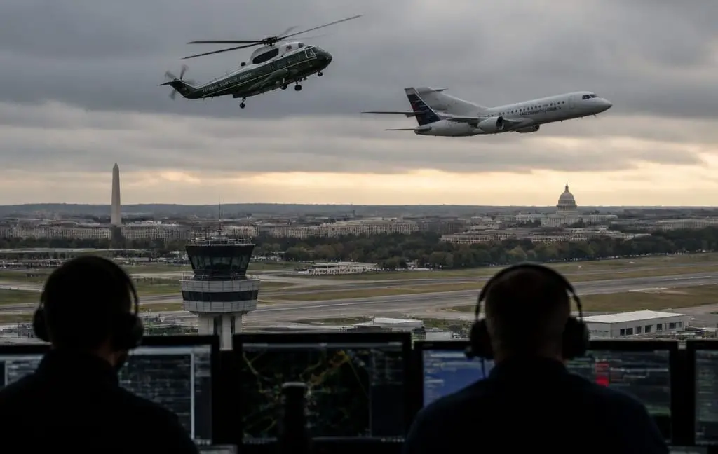 FAA Probes Momentary Marine One Near Miss With President Trump Aboard