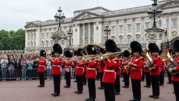 Buckingham Band Plays 9 to 5 to Honor Dolly Parton, Hails Her Charity