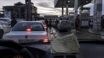 Iran Warned of Winter Gas Crisis as Rial Crashes Past 2.5M