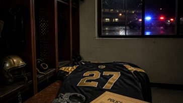 Vanderbilt Cuts WR Kayleb Barnett After Chokehold Arrest