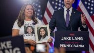 Angel Mom at Trump Rally Forces Border Debate Ahead of Texas Vote