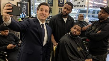 Abdul El‑Sayed's Barbershop Pandering Costs Him Black Voters